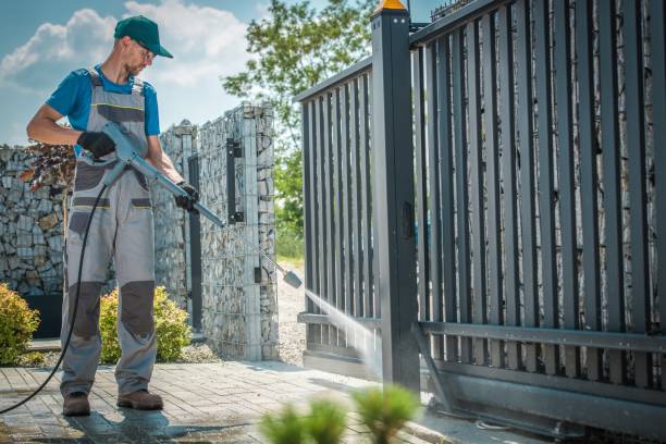 Best Animal Enclosure Cleaning  in Level Plains, AL